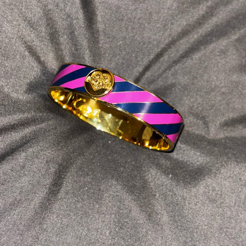 Coach poppy gold bangle bracelet